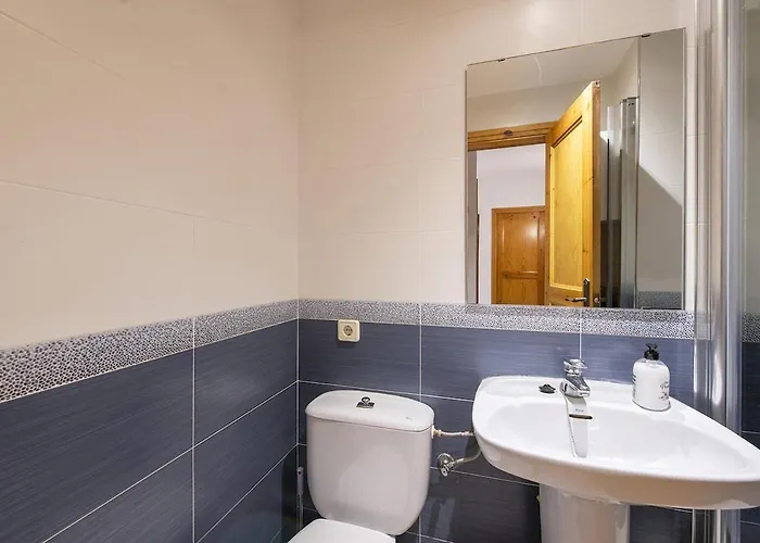 Con Vistas Al Mar Y Piscina En Apartman *